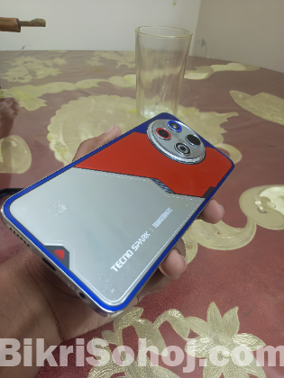 techno Spark 30 Pro